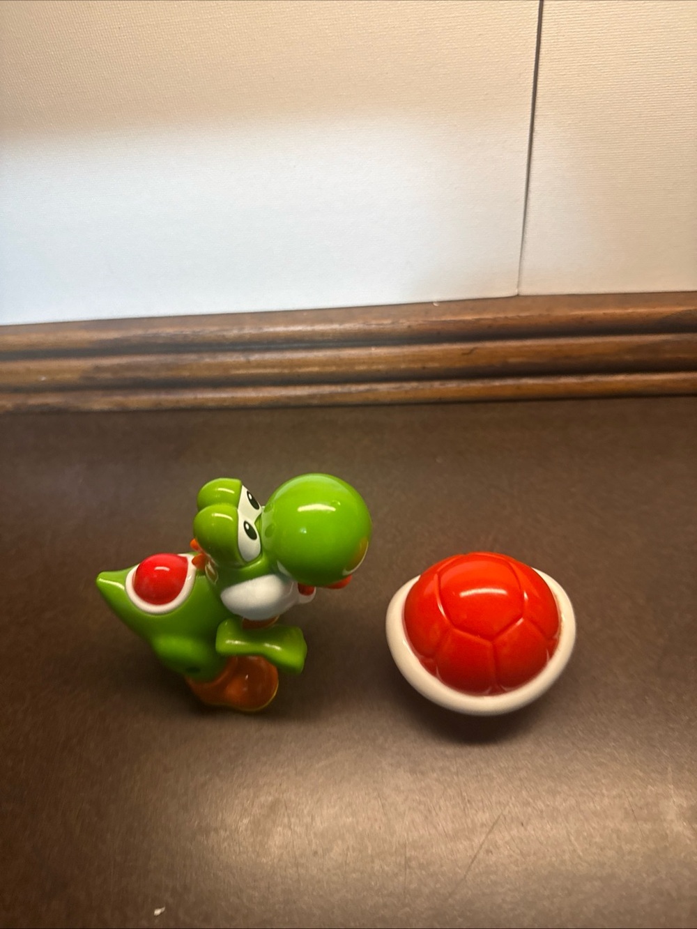 2017 McDonald’s Super Mario Yoshi & Red Koopa Shell Happy Meal Toys working